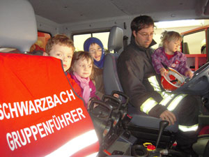 Zu Besuch bei der Freiwilligen Feuerwehr Schwarzbach -  02.03.2011