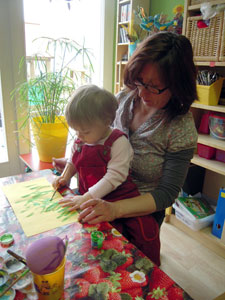 Lina malt den Frühling - 22.03.2012